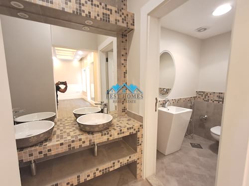 Modern 3 Bedrooms Duplex Apartment in Salam