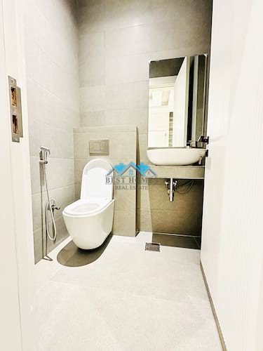 3 Bedrooms Apartment In Fintas