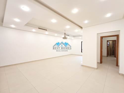 4 Bedrooms Apartment for Rent in Rumaithiya