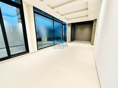 3 Bedrooms Apartment In Fintas