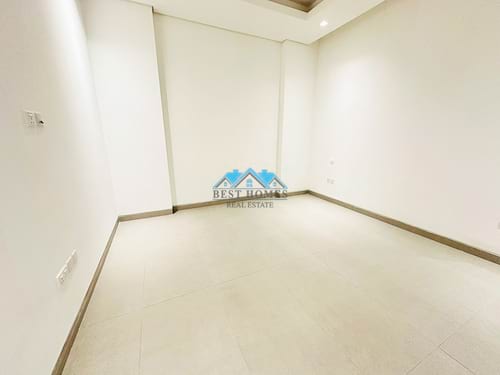 3 Bedrooms Apartment In Fintas