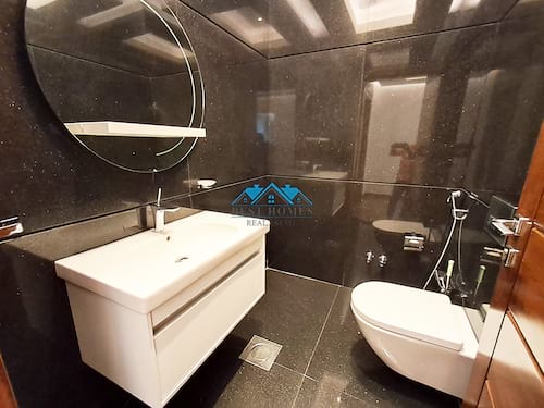 Beautiful Semi Furnished Penthouse Floor in Salwa