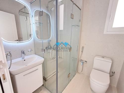 Nice 3 Bedrooms Apartment with Big Terrace in Salwa