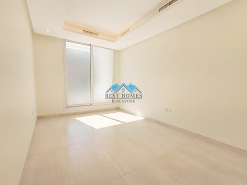Nice 3 Bedrooms Apartment with Big Terrace in Salwa