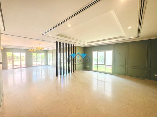 Four Master Bedroom Villa With Private Garden in Mesilla
