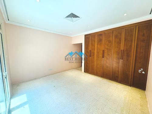Four Master Bedroom Villa With Private Garden in Mesilla
