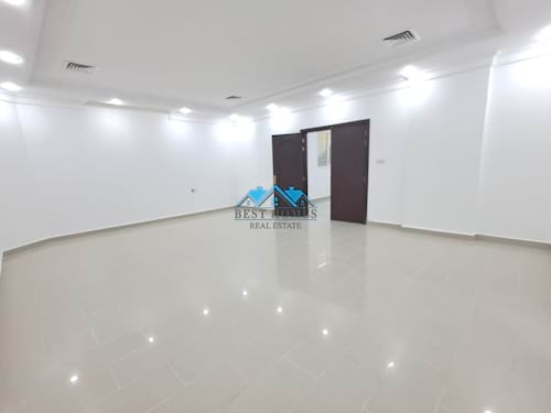 Spacious 6 Bedroom Duplex with Basement and Private Entrances in Shuhadah
