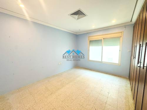 Four Master Bedroom Villa With Private Garden in Mesilla