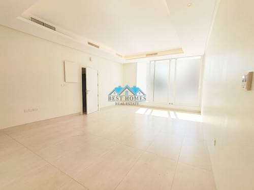 Nice 3 Bedrooms Apartment with Big Terrace in Salwa