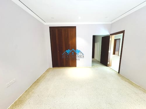 Four Master Bedroom Villa With Private Garden in Mesilla