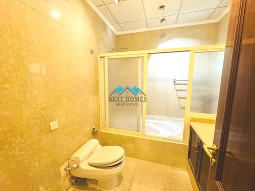 Four Master Bedroom Villa With Private Garden in Mesilla
