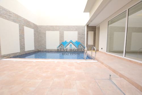 Spacious 4 Bedrooms Villa in Hateen