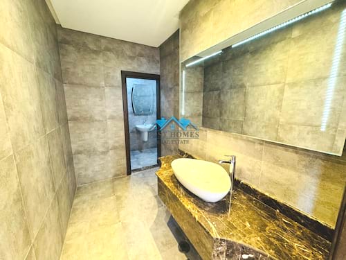 Modern 3 Master Bedrooms Apartment with Private Rooftop in Salwa