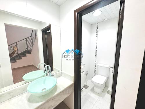 Modern 4 Bedrooms Townhouse with Rooftop in Al Salam