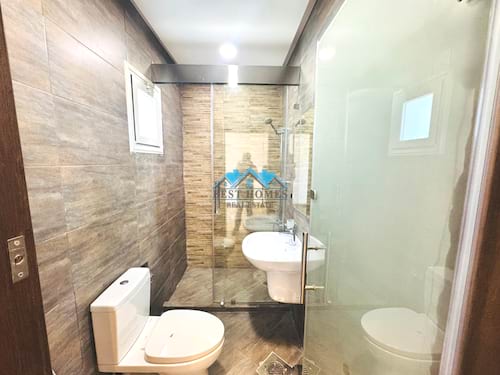 Modern 3 Master Bedrooms Apartment with Private Rooftop in Salwa