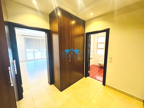 Luxury 3 Bedroom Apartment Floor with Walking Closets in Jabriya