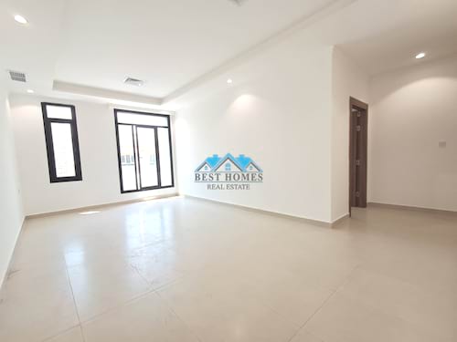 3 Bedrooms Apartment with Balcony in Salwa