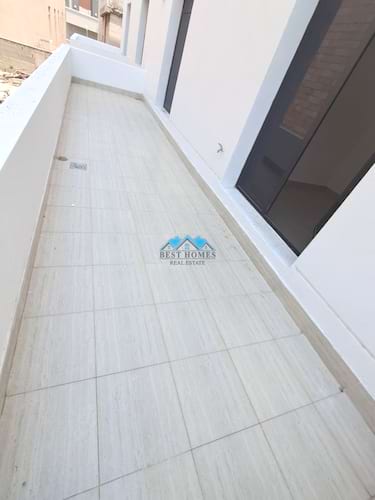 3 Bedrooms Apartment with Balcony in Salwa