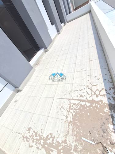 3 Bedrooms Apartment with Balcony in Salwa