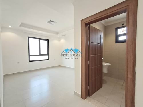 Brand New 4 Bedrooms Apartment in Salwa