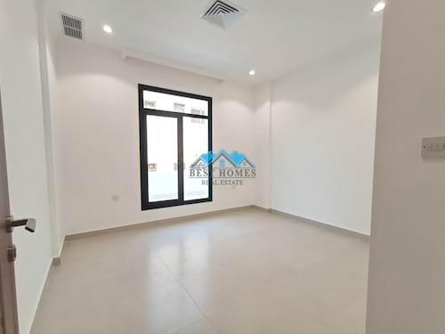 3 Bedrooms Apartment with Balcony in Salwa