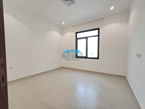 3 Bedrooms Apartment with Balcony in Salwa