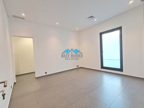 New Property 3 Bedrooms Floor in Bayan