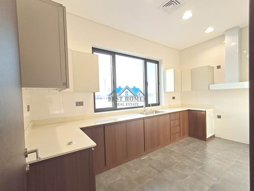 New Property 3 Bedrooms Floor in Bayan