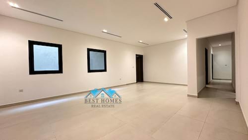 4 Master Bedrooms Apartment in Rumaithiya