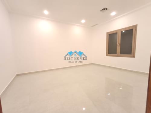 Spacious 5 Bedrooms Floor in Shuhada