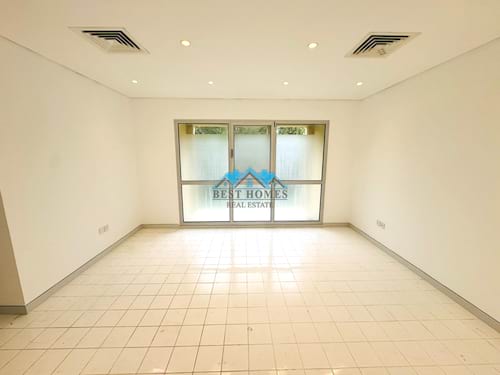 Four-Bedrooms Villa with a Huge Garden Area in Bida