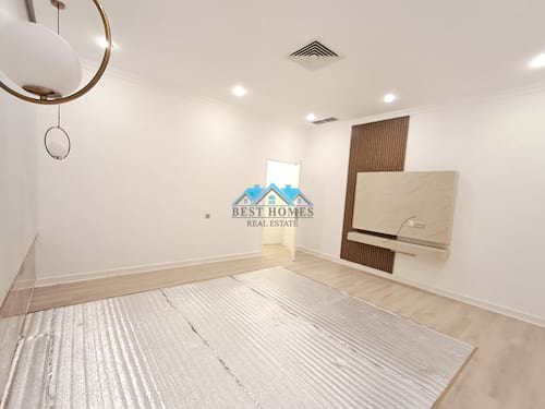 3 Bedrooms Floor in Massayal