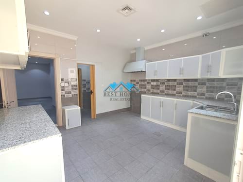 Spacious 4 Bedrooms Ground Floor Apartment with Private Entrance in Hateen Area