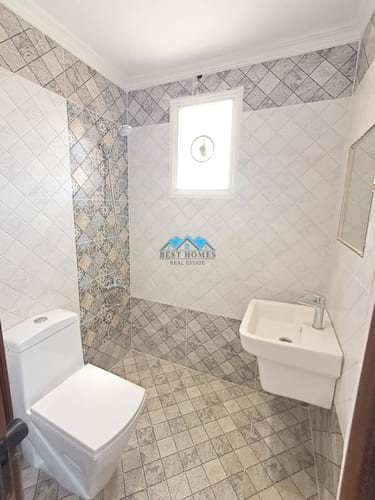 Spacious 3 Bedroom Apartment with Balcony in Zahra