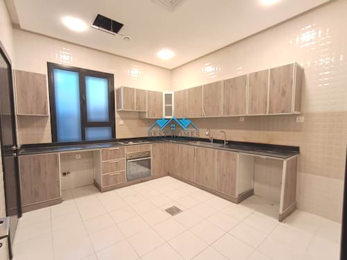Modern Style 3 Master Bedrooms Apartment in Zahra