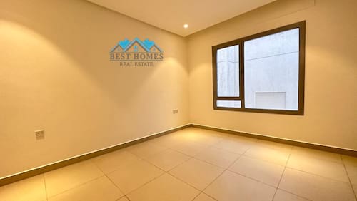 3 Bedroom nice floor in Funaitees