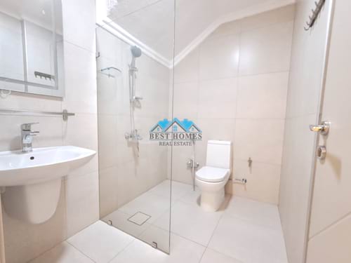 5 Bedrooms Ground Floor Duplex in Funaitees
