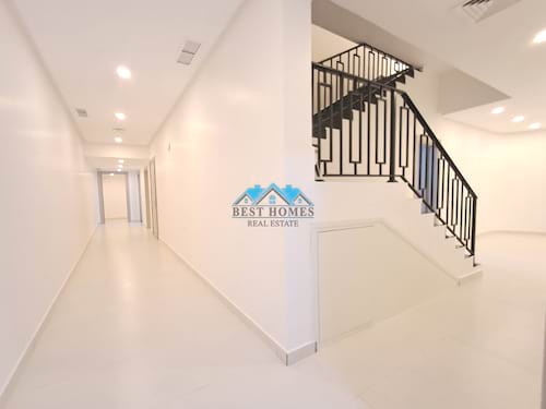 5 Bedrooms Ground Floor Duplex in Funaitees