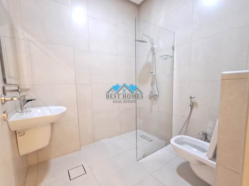 5 Bedrooms Ground Floor Duplex in Funaitees