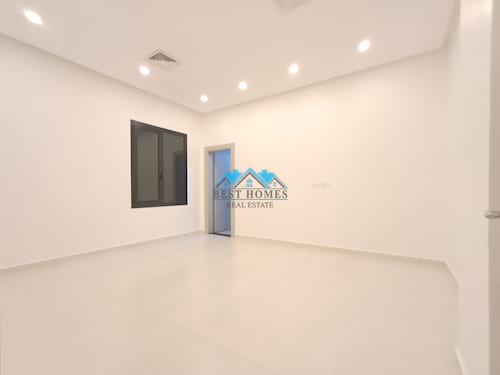5 Bedrooms Ground Floor Duplex in Funaitees
