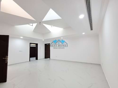 Spacious 6 Master Bedrooms Villa with Large Garden in Jabriya