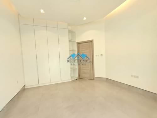 Brand New 3 Bedrooms Apartment in Sadeeq Area