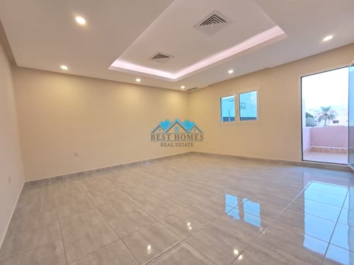 Spacious & Modern 5 Bedrooms Floor in Jabriya