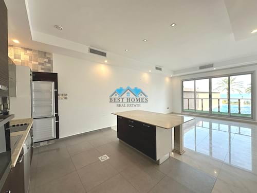 3 Bedrooms Beach Front Ground Floor Apartment in Abu Al Hasaniya