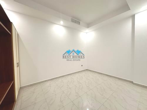 3 Bedrooms Beach Front Ground Floor Apartment in Abu Al Hasaniya
