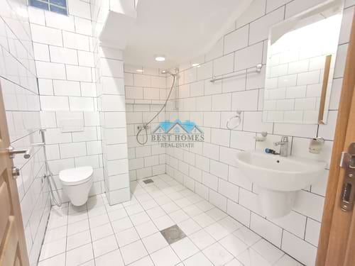 Spacious 4 Bedrooms Duplex Apartment in Funaitees