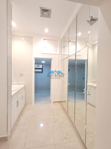 3 Bedrooms Ground Floor with Private Entrance in Salwa