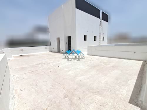 Exclusive 5 Master Bedrooms Villa with Private Pool in Abu Fatira