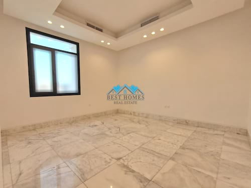 Exclusive 5 Master Bedrooms Villa with Private Pool in Abu Fatira