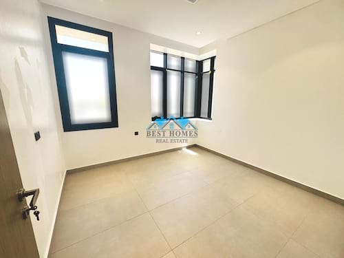 Premium 2 Bedrooms Apartment with Balcony in Hessa Al Mubarak
